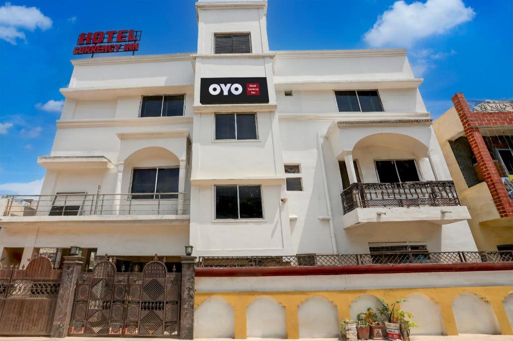 Hotel currency inn in Raipur, India