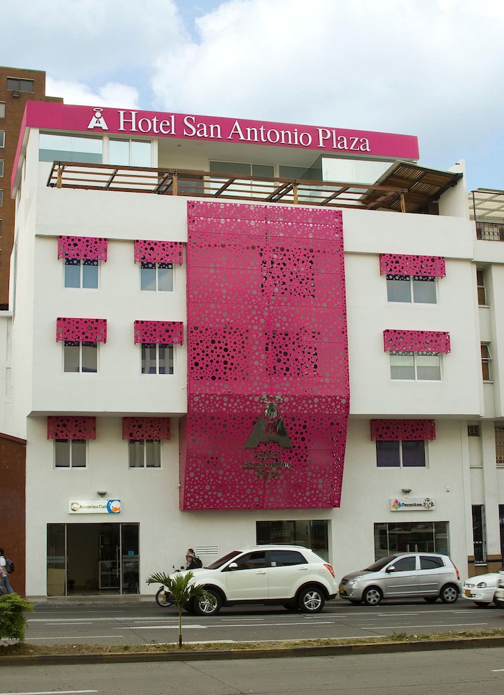 Hotel San Antonio Plaza