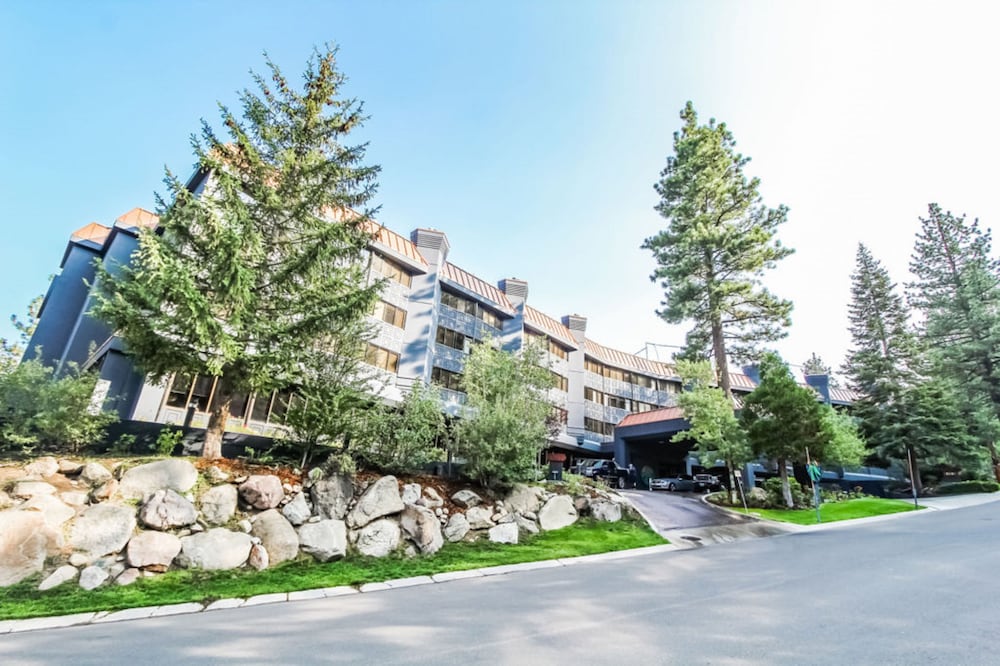 Hilton Vacation Club Tahoe Seasons Lake Tahoe - photo 39