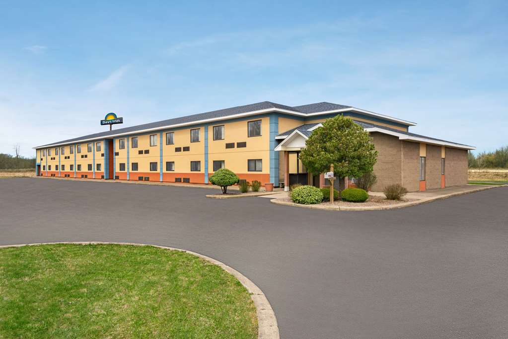 Days Inn by Wyndham Canastota Verona - photo 3