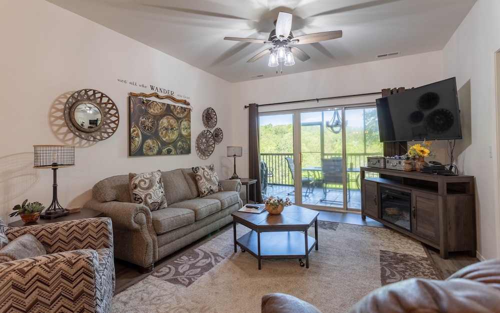 Simple Serenity condo — 4-Star Luxury Hotel in Branson, United States