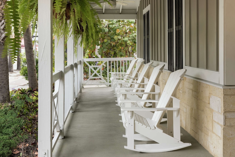 Hampton Inn New Smyrna Beach - photo 44