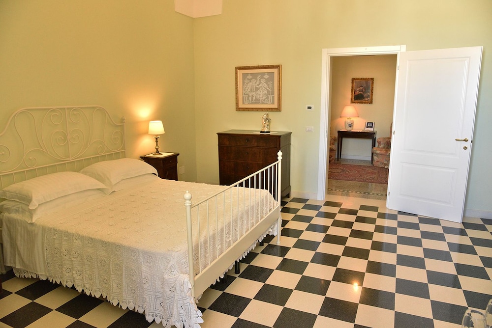 Antica Corte — 4-Star Luxury Hotel in Cannole, Italy