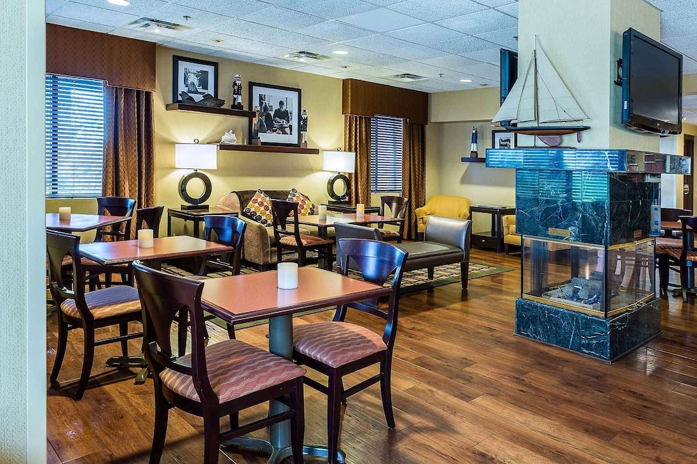 Hampton Inn Somerset - photo 70