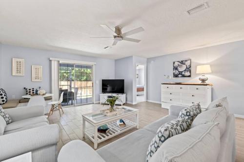 Charming and delightful getaway Walk to Beach in Saint Augustine, United States