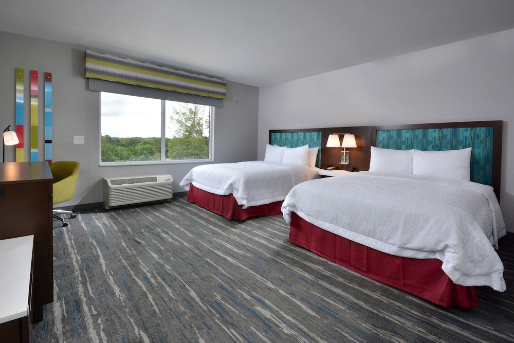Hampton Inn & Suites by HIlton Charlotte North I 485 - photo 17