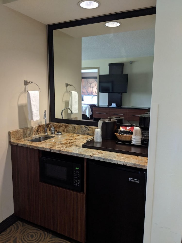 Royal River Casino and Hotel - photo 13