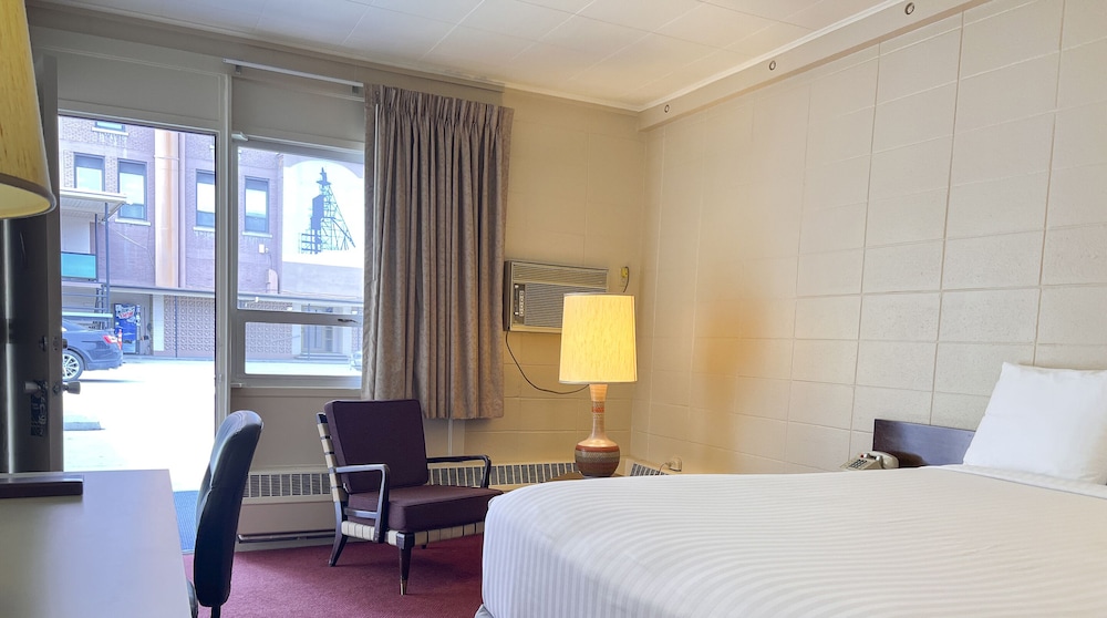 Finlen Hotel and Motor Inn - photo 24