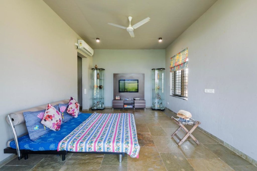 SaffronStays Rose Vineyard by the Lake Nashik in Nashik, India