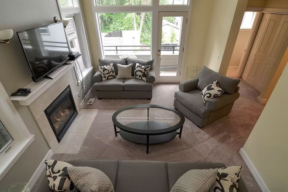 Seattle Vacation Home: The Gallery — 4-Star Luxury Hotel in Seattle, United States