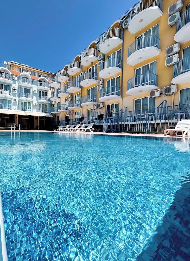 Mint Family Hotel - last minute hotel in Nesebar