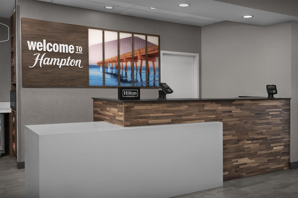Hampton Inn & Suites Jacksonville South Bartram Park - photo 4
