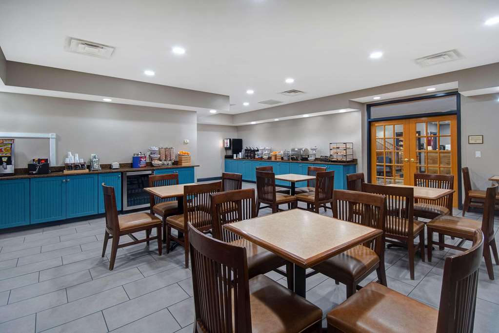 Country Inn & Suites by Radisson Cincinnati Airport KY - photo 26