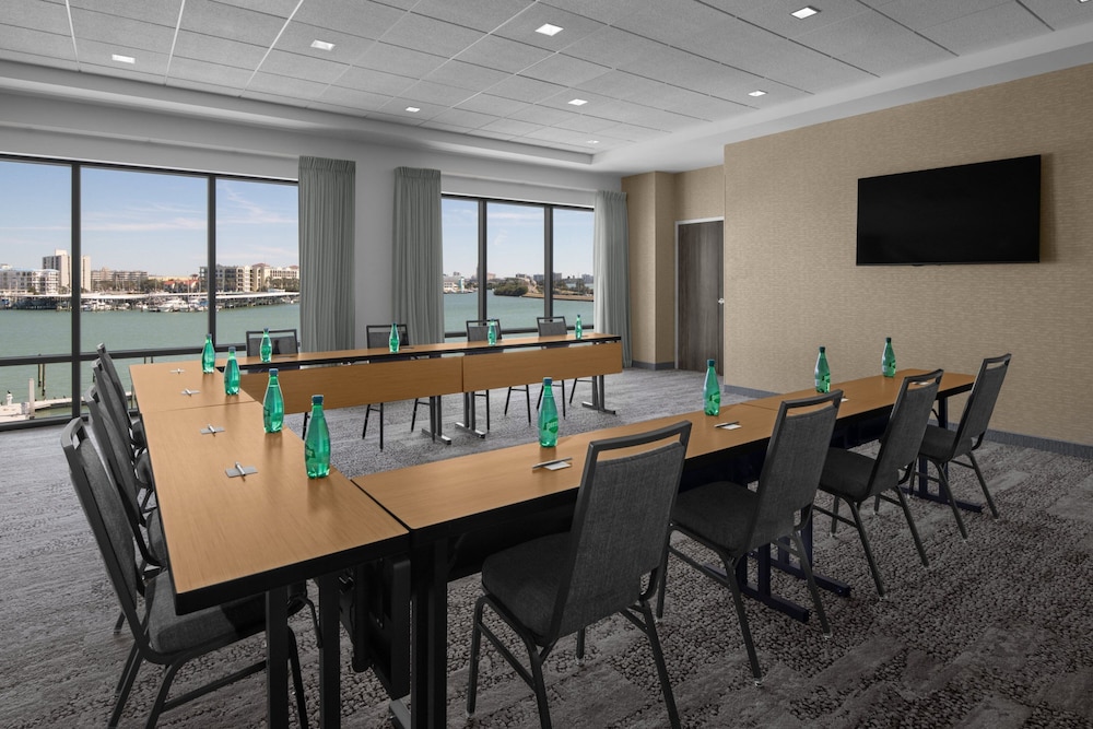 Courtyard by Marriott Clearwater Beach - photo 54