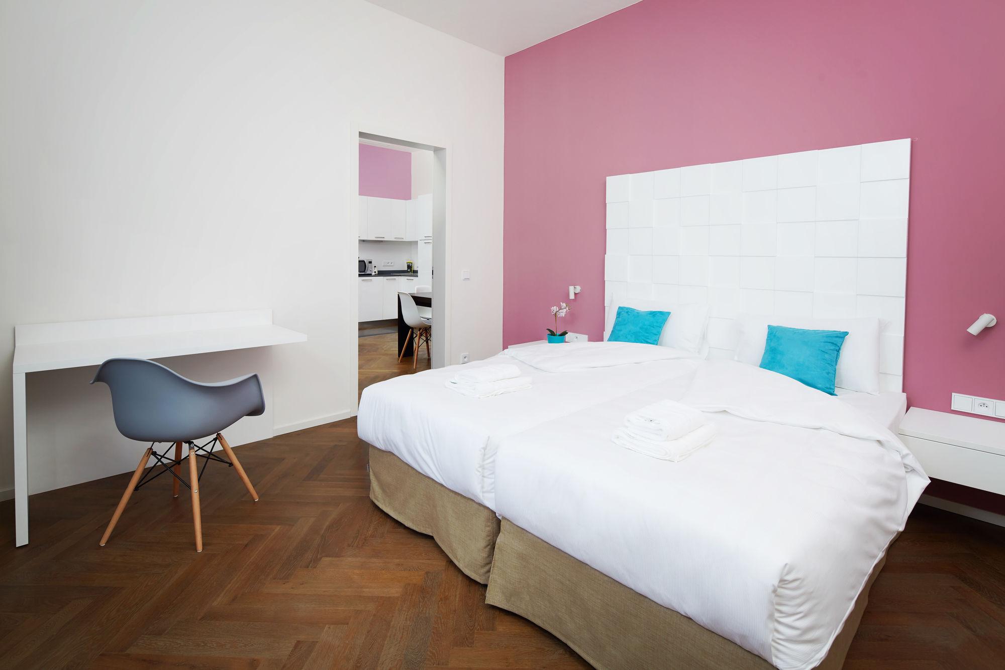 MH Apartments River Prague — 4-Star Luxury Hotel in Prague, Czech Republic