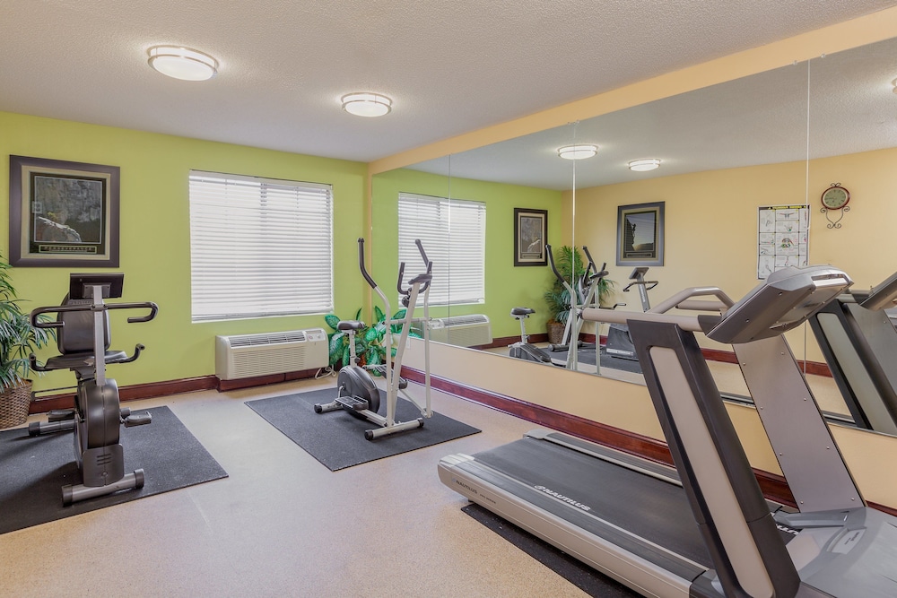 Holiday Inn Exp Winston Salem by IHG - photo 18