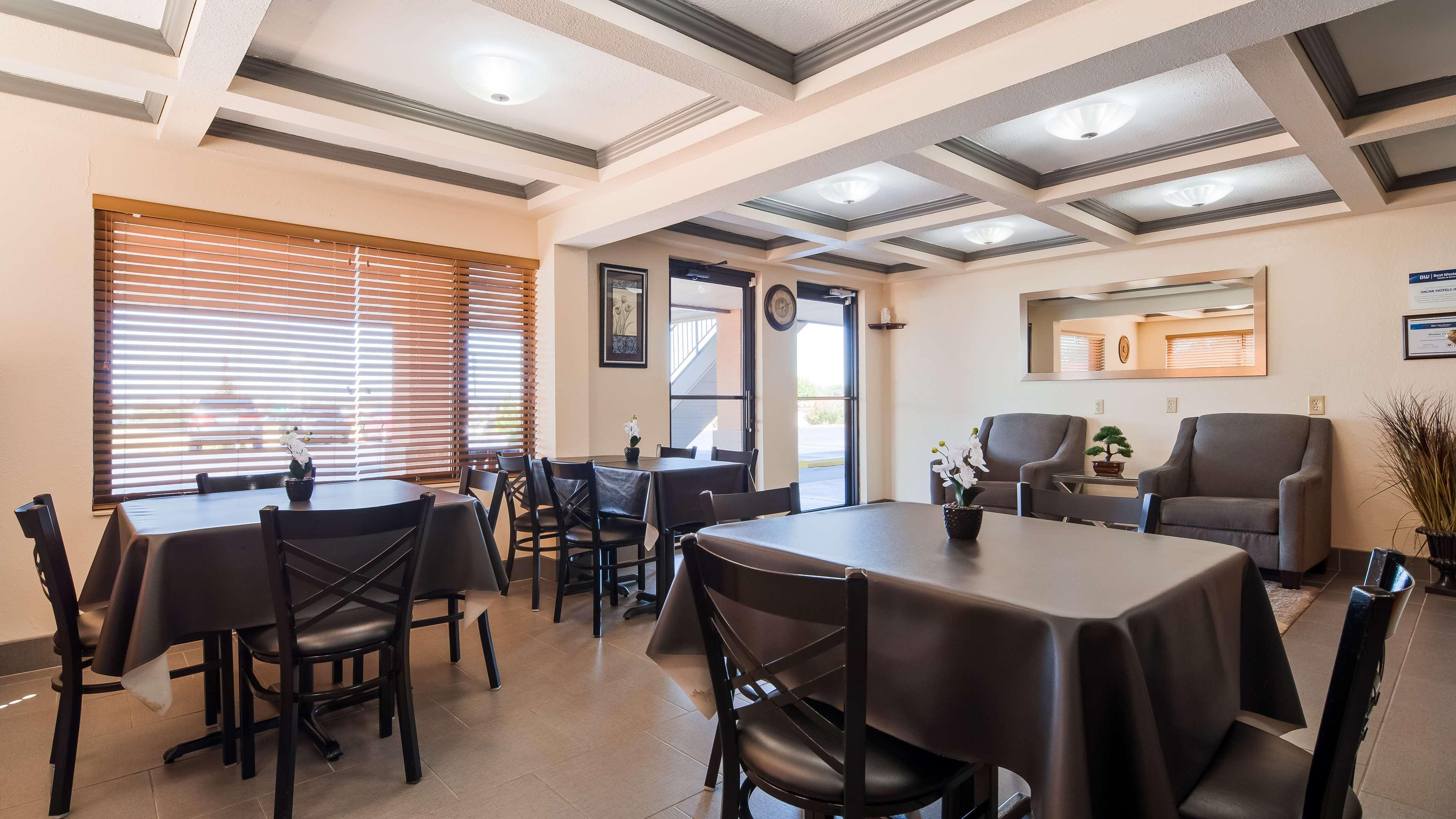 Best Western Montis Inn - photo 16