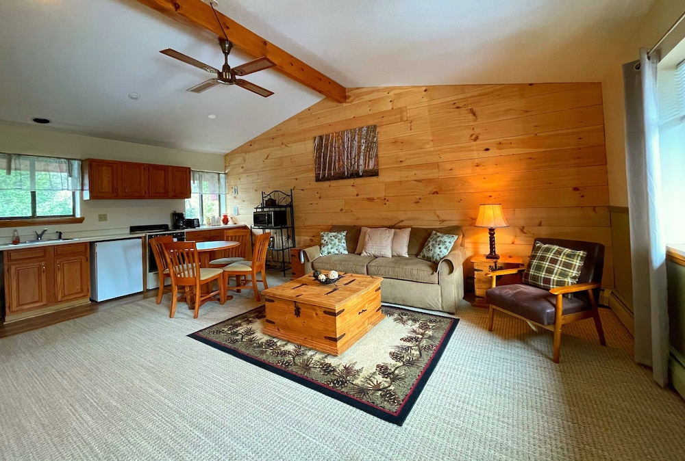 Snowed Inn - photo 33