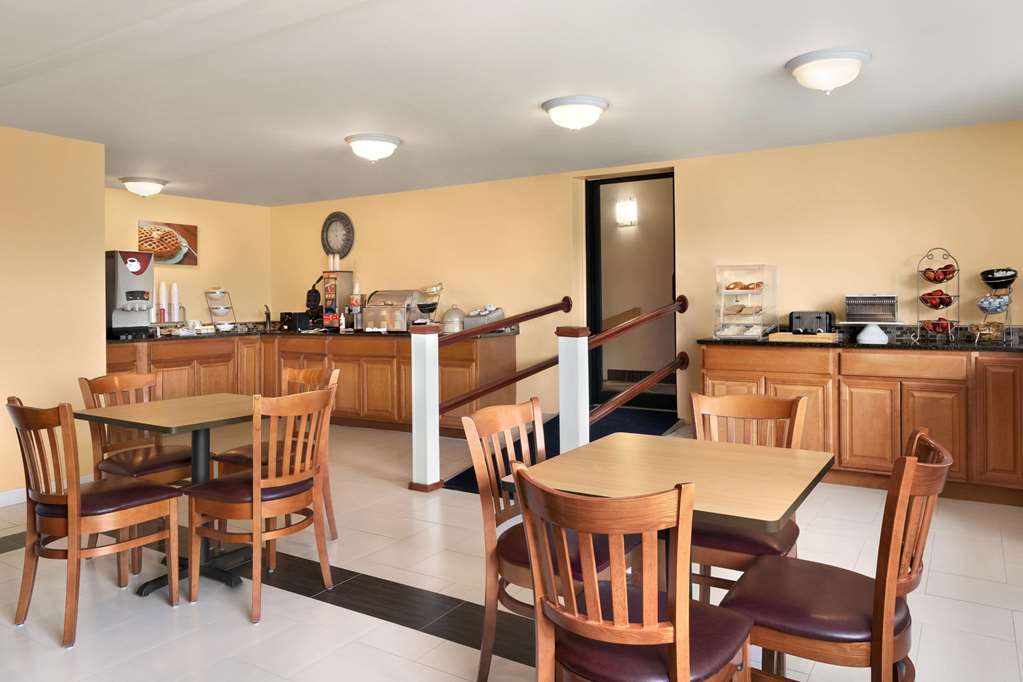 Days Inn By Wyndham Middletown Newport Area - photo 16