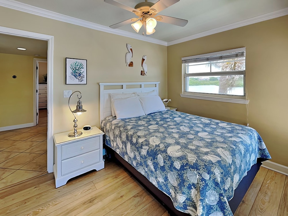 Barefoot Beach Resort B 201 by Distinctive Beach Rentals - photo 10