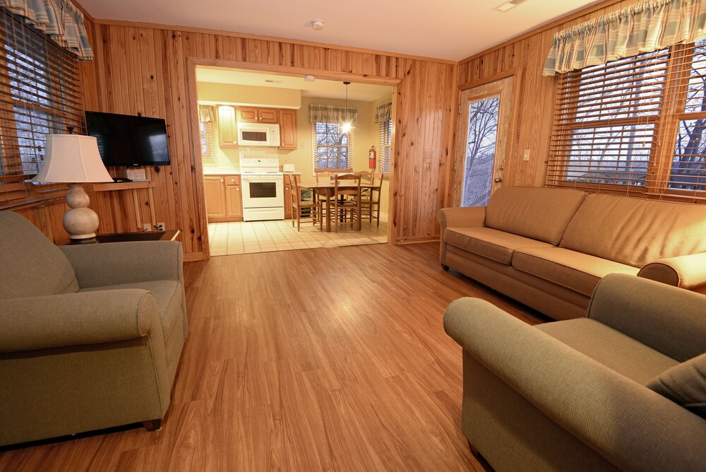 Lake Cumberland State Resort Park - photo 19