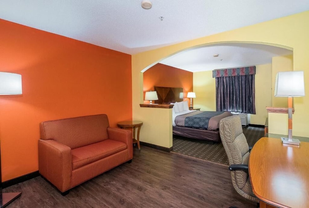 Red Roof Inn & Suites Madison GA - photo 8