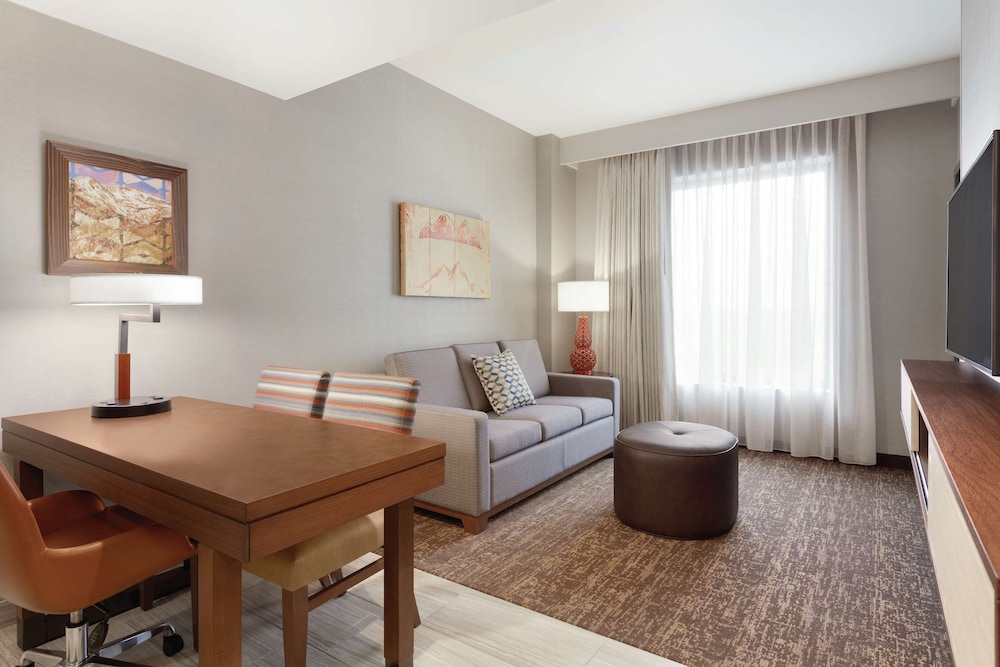 Embassy Suites Hilton South Jordan Salt Lake City - photo 15