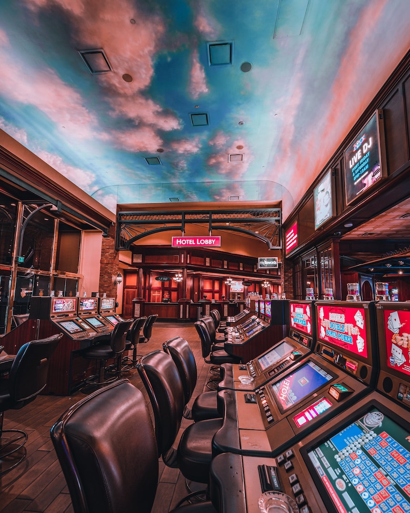 Boulder Station Hotel and Casino - photo 28