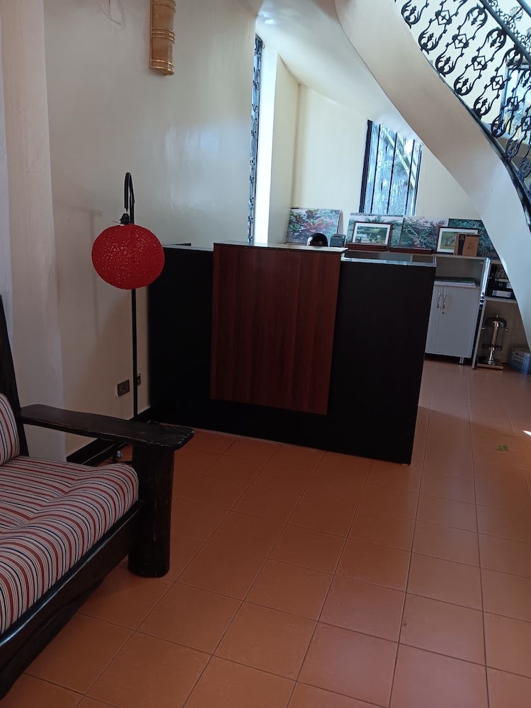 La Cafecito Bistro and accommodation - last minute hotel in Kigali