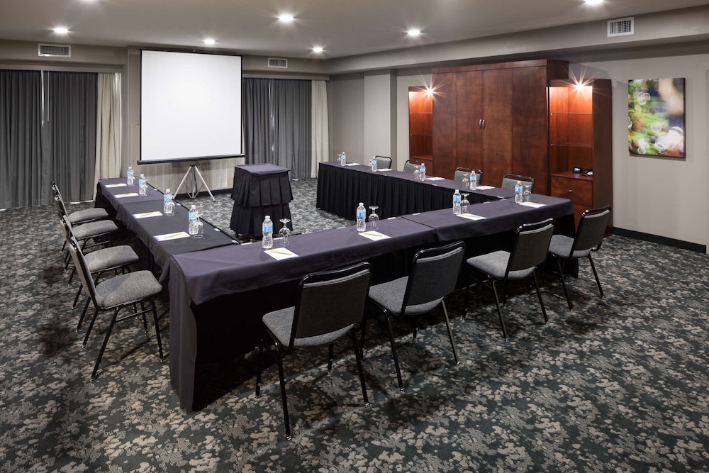 Hilton Garden Inn Nashville Vanderbilt - photo 61