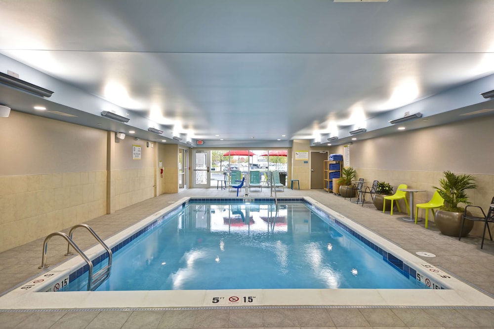 Home2 Suites By Hilton Maumee Toledo - photo 16