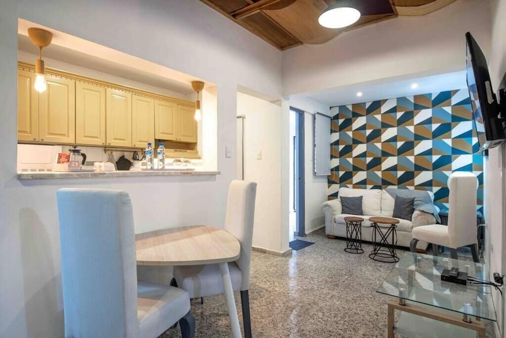 Escape 2BR Apartment in Gazcue Close to Colonial Zone — 4-Star Luxury Hotel in Santo Domingo, Dominican Republic