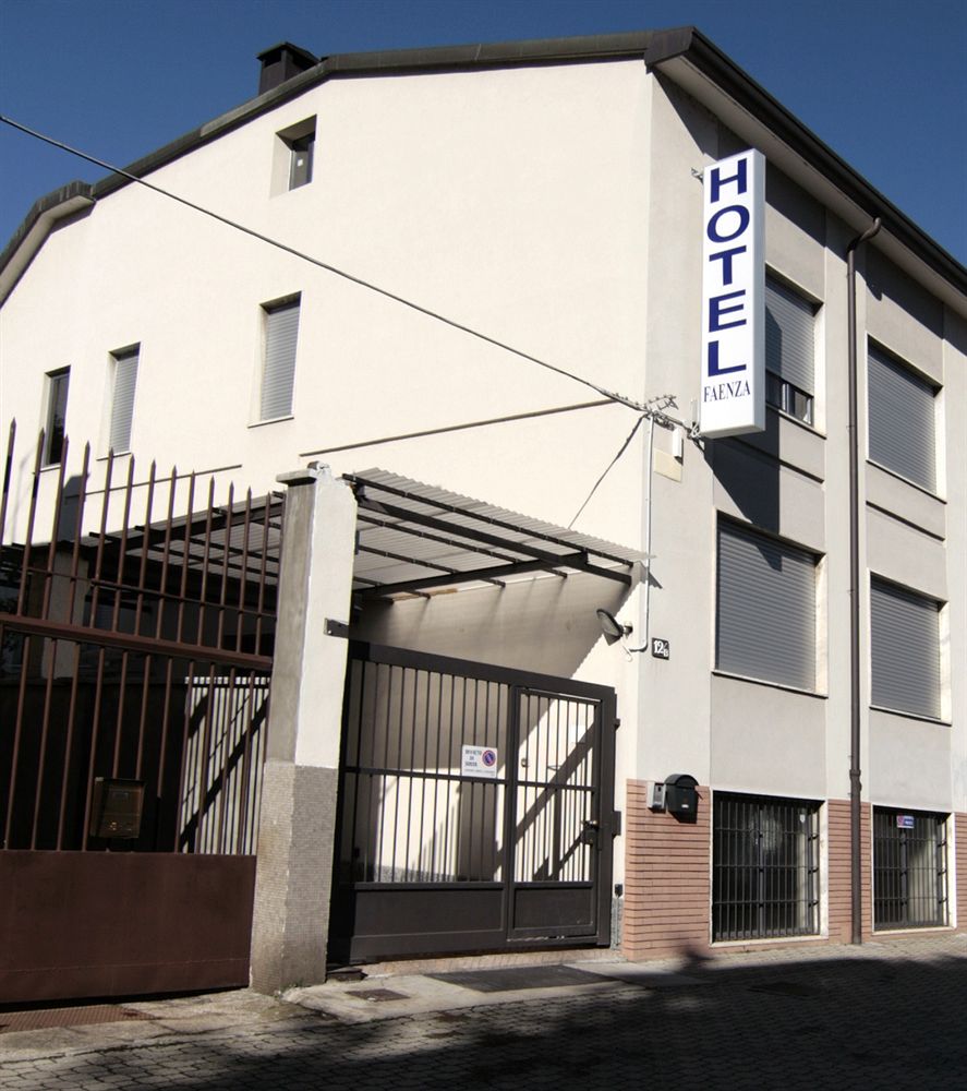 Hotel Faenza - last minute hotel in Milan