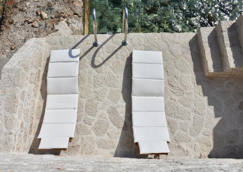 Salt Retreat Seafront Villa — 4-Star Luxury Hotel in Chalki, Greece