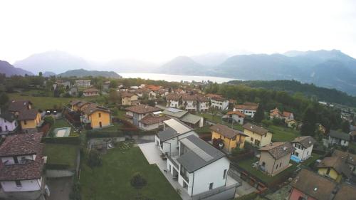 White House Lucia — 4-Star Luxury Hotel in Colico Piano, Italy