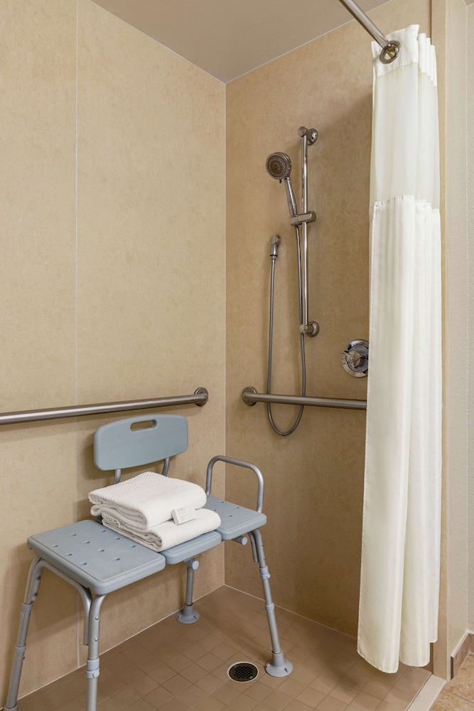 Embassy Suites by Hilton Orlando Lake Buena Vista South - photo 53