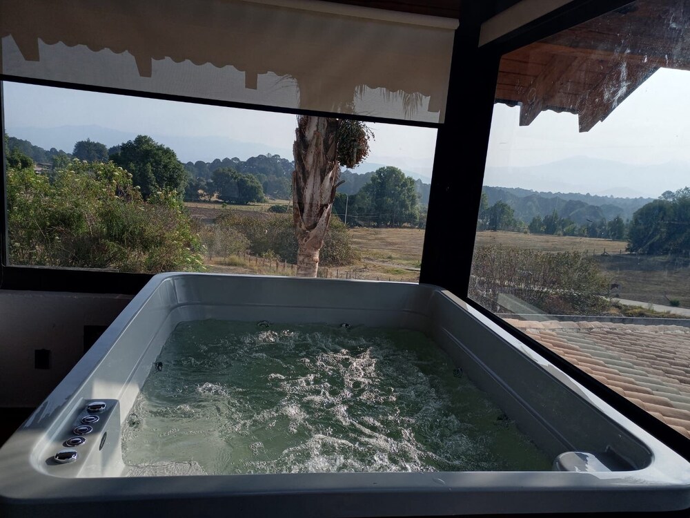 Private spa tub