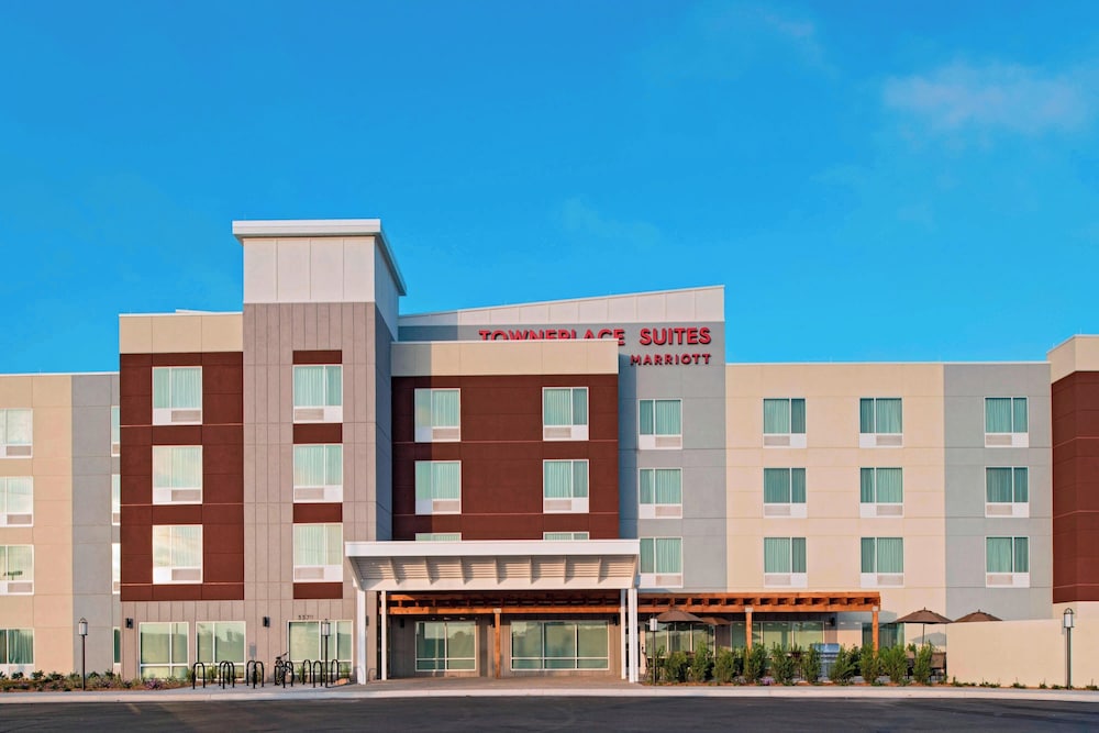 TownePlace Suites by Marriott Lakeland - photo 22