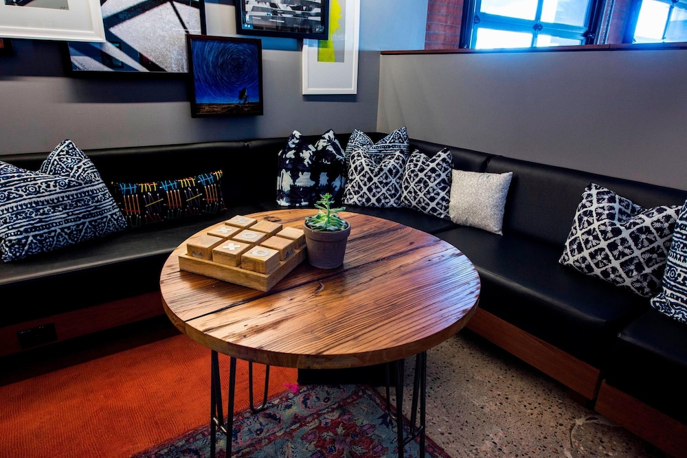 Moxy Phoenix Tempe Asu Area - photo 5