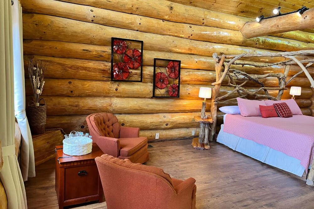 Elkmont Views Cabin by Heavenly Views Resort - photo 2