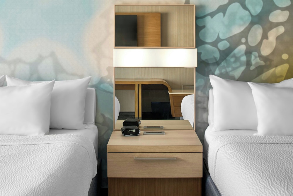 Courtyard by Marriott Albany Troy Waterfront - photo 11