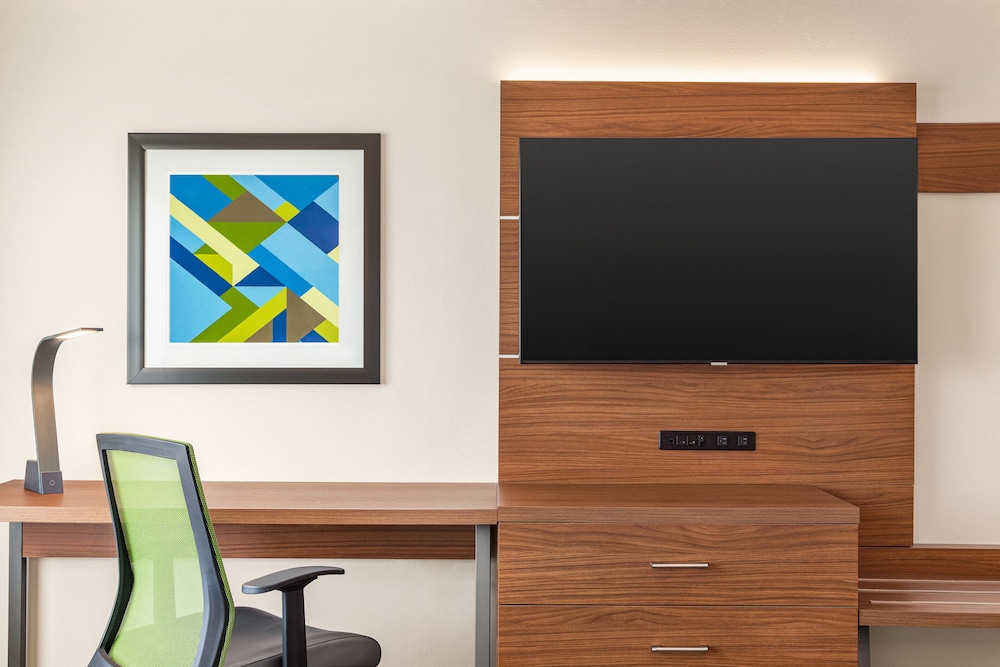 Holiday Inn Express & Suites Austin North Pflugerville by IHG - photo 16