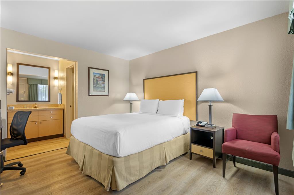 Best Western Petaluma Inn - photo 23