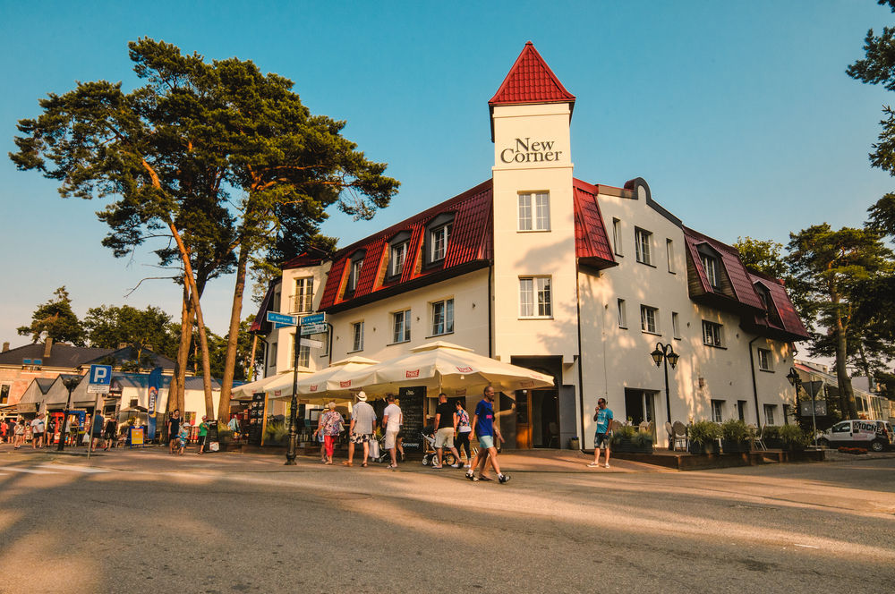 New Corner Restauracja Hotel - carbon neutral hotel in Rewal