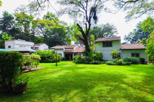 Gigiri Garden Retreat — 4-Star Luxury Hotel in Nairobi, Kenya