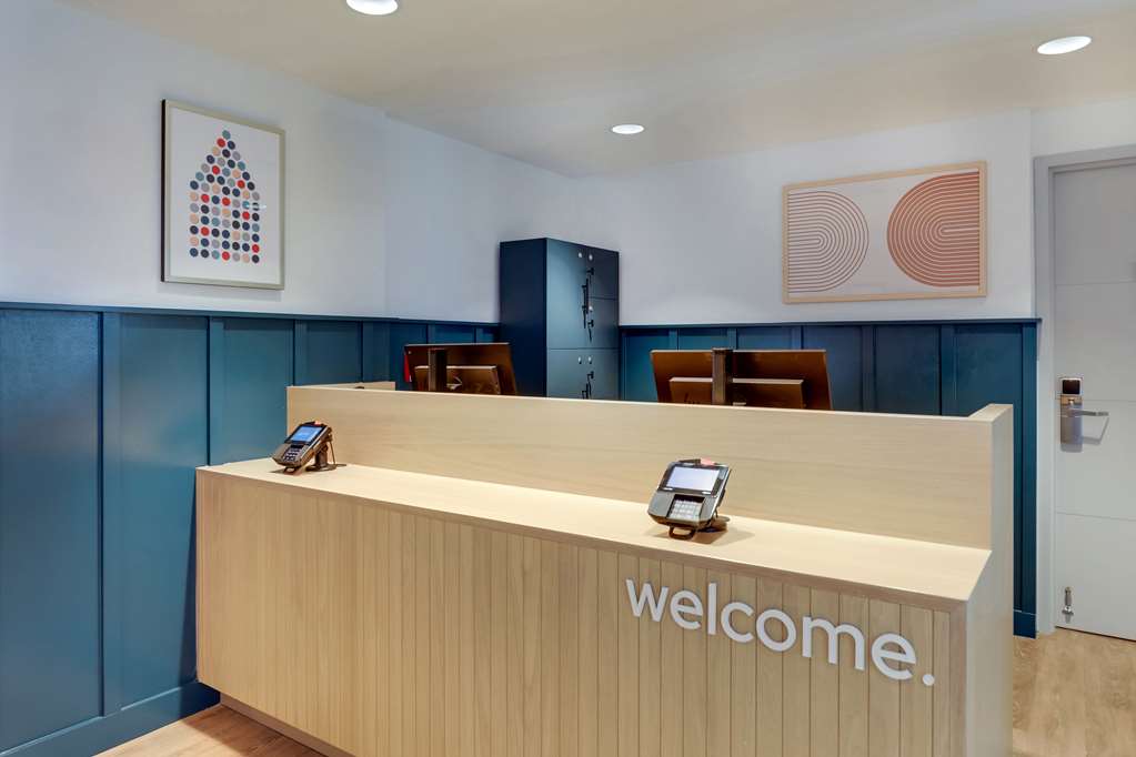 Sonesta Simply Suites Miami Airport Doral - photo 8