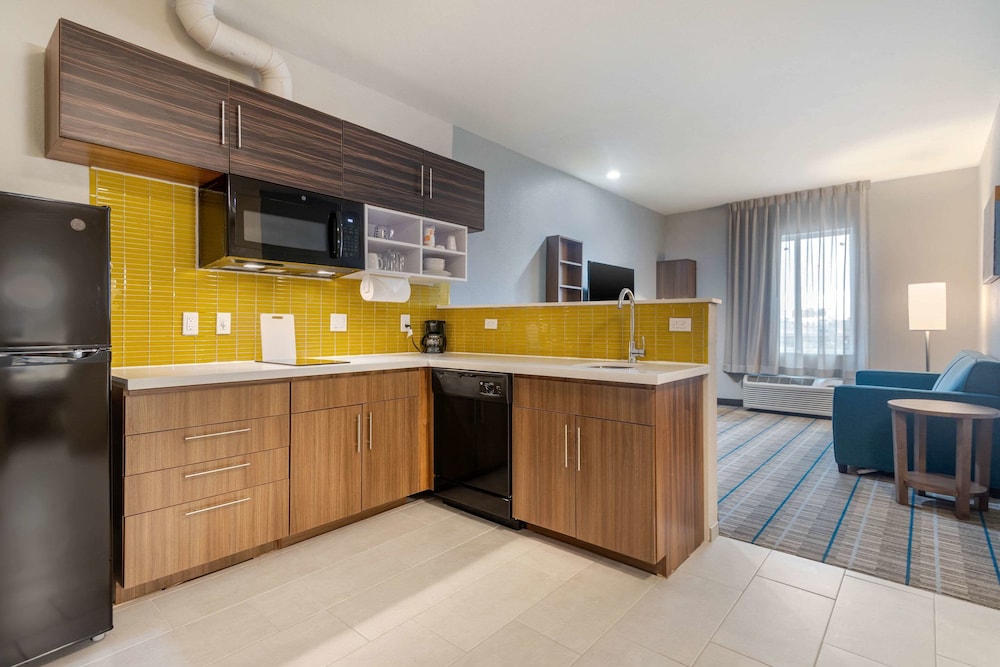 MainStay Suites Bricktown near Medical Center - photo 15