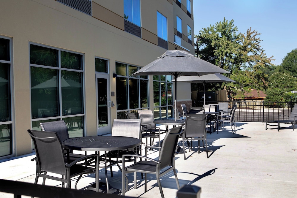 Fairfield Inn & Suites by Marriott Richmond Airport - photo 19