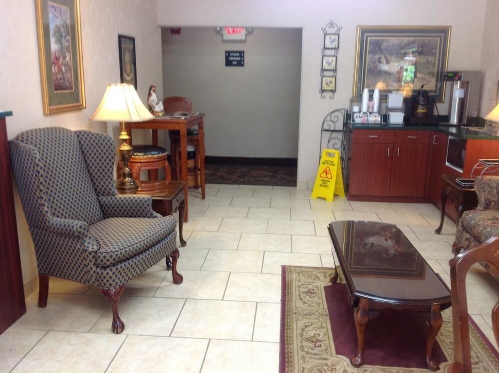 Brookshire Inn - photo 3