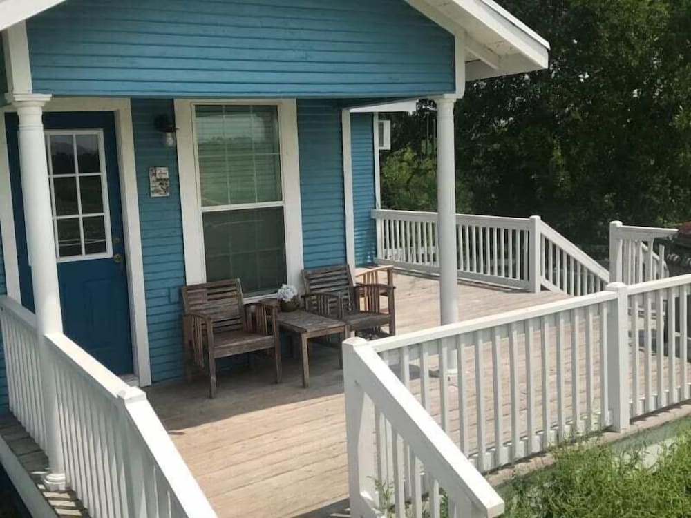 Lillian Farms Bed & Breakfast - photo 13